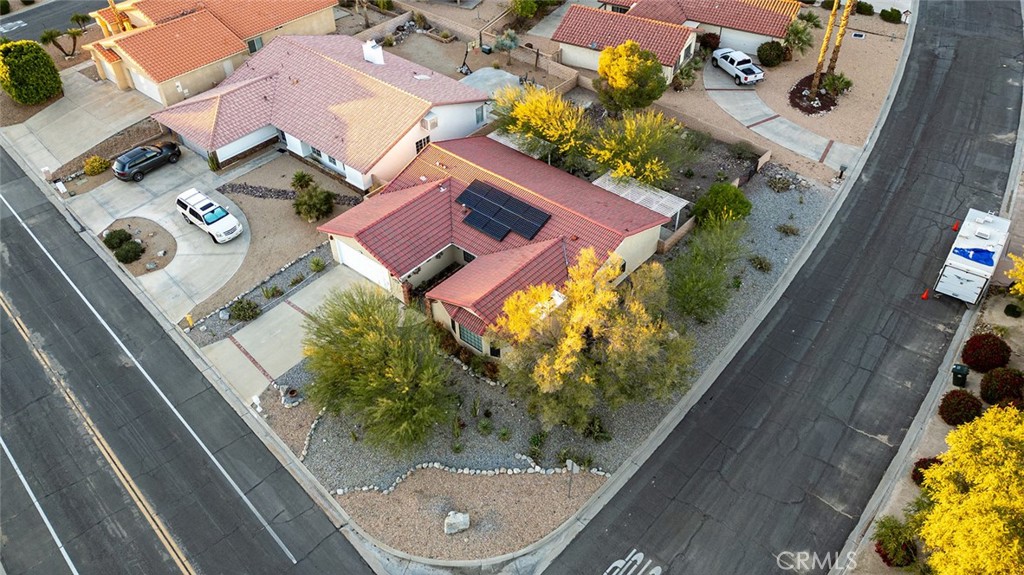 64616 Spyglass Avenue Property Photo 44