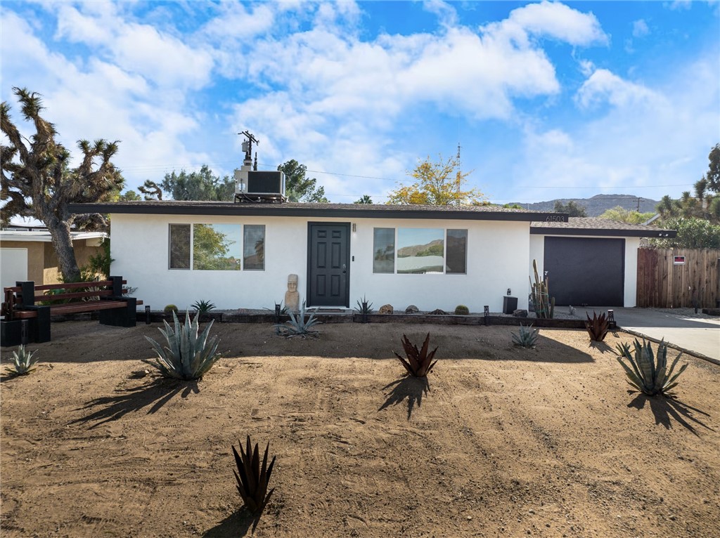 61503 Sunburst Property Photo 2