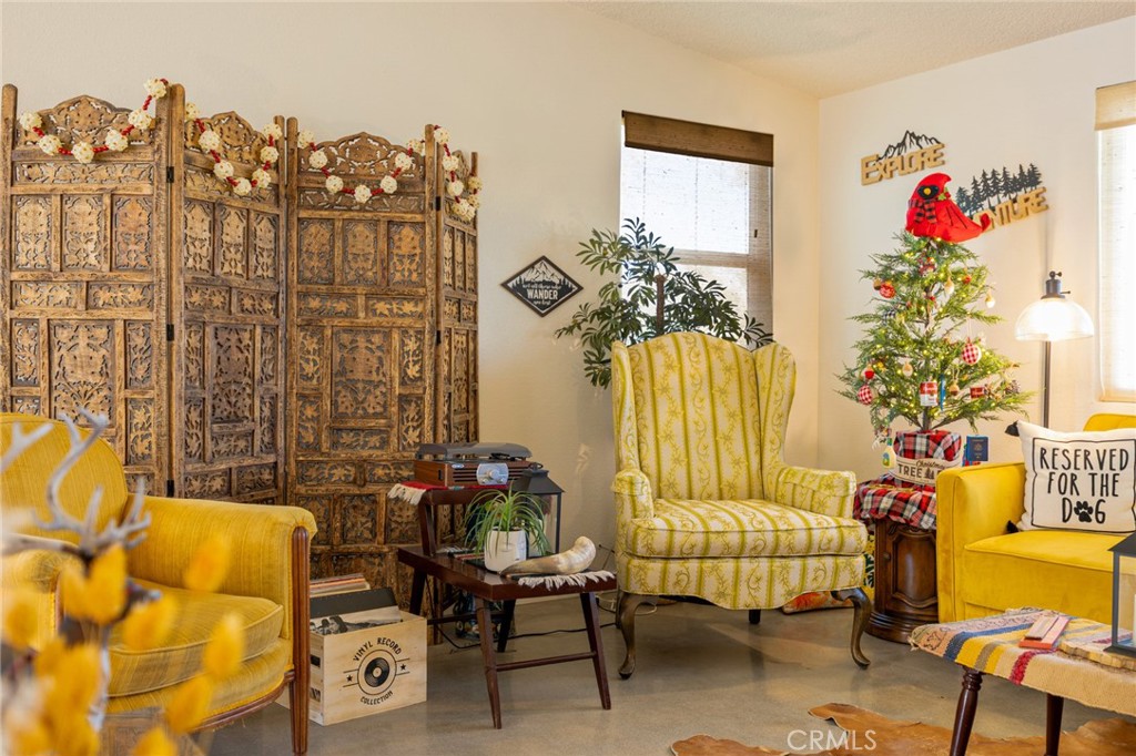 61503 Sunburst Property Photo 14