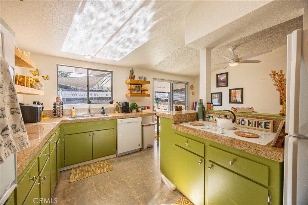 61503 Sunburst Property Photo 19