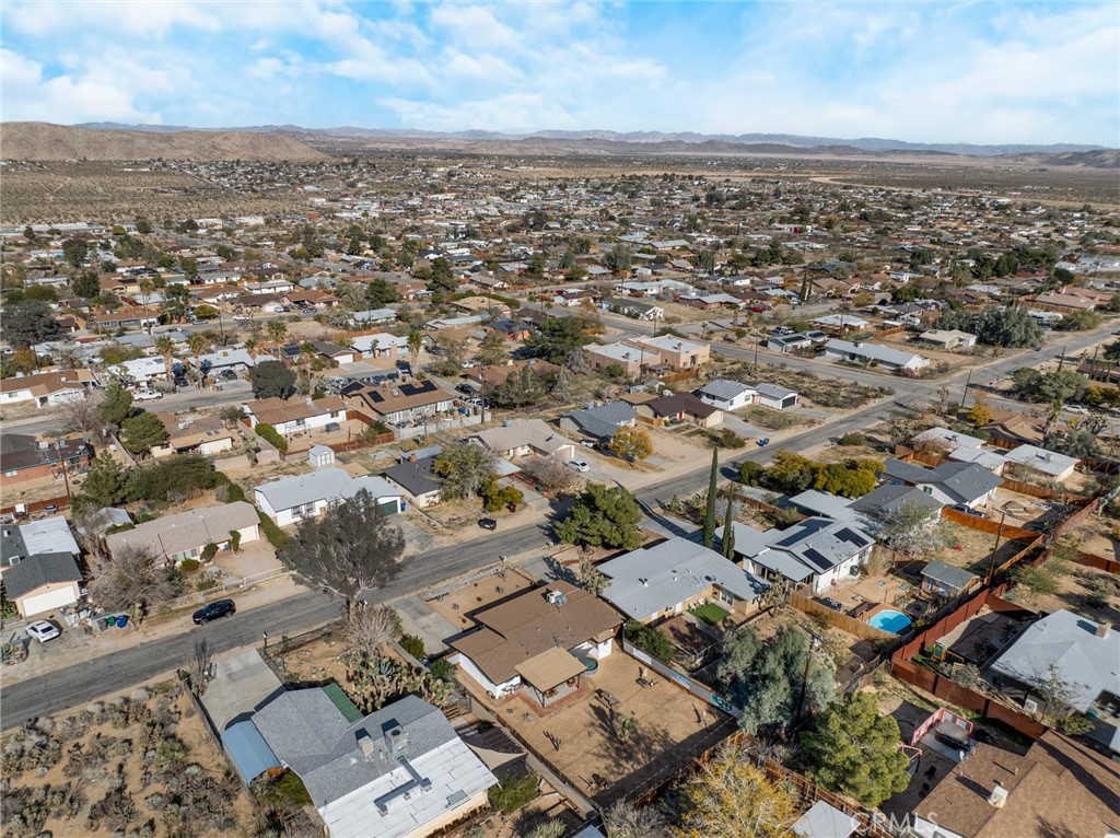 61503 Sunburst Property Photo 40
