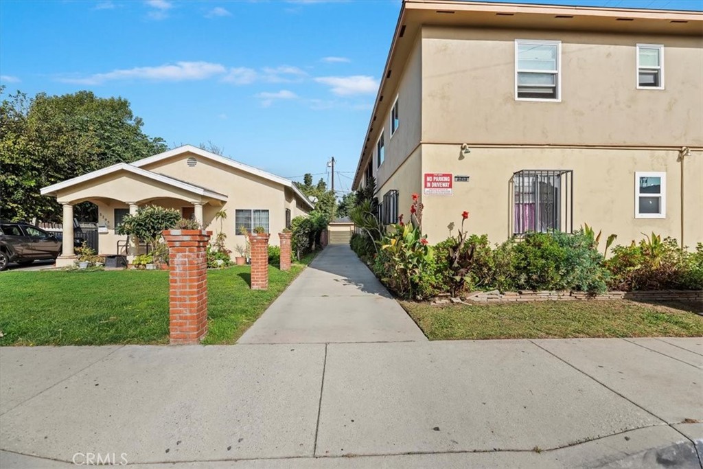 3213 Hill Property Photo 3