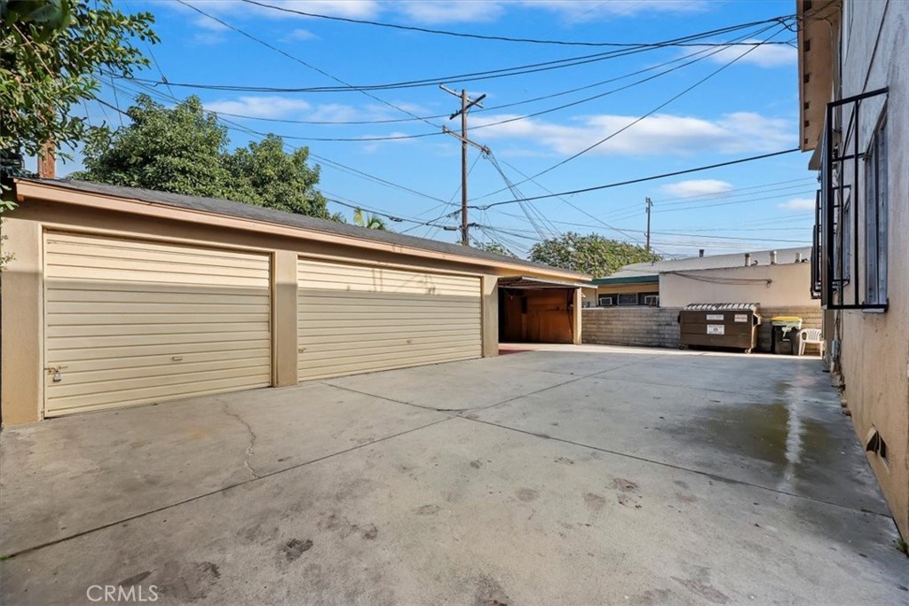3213 Hill Property Photo 5