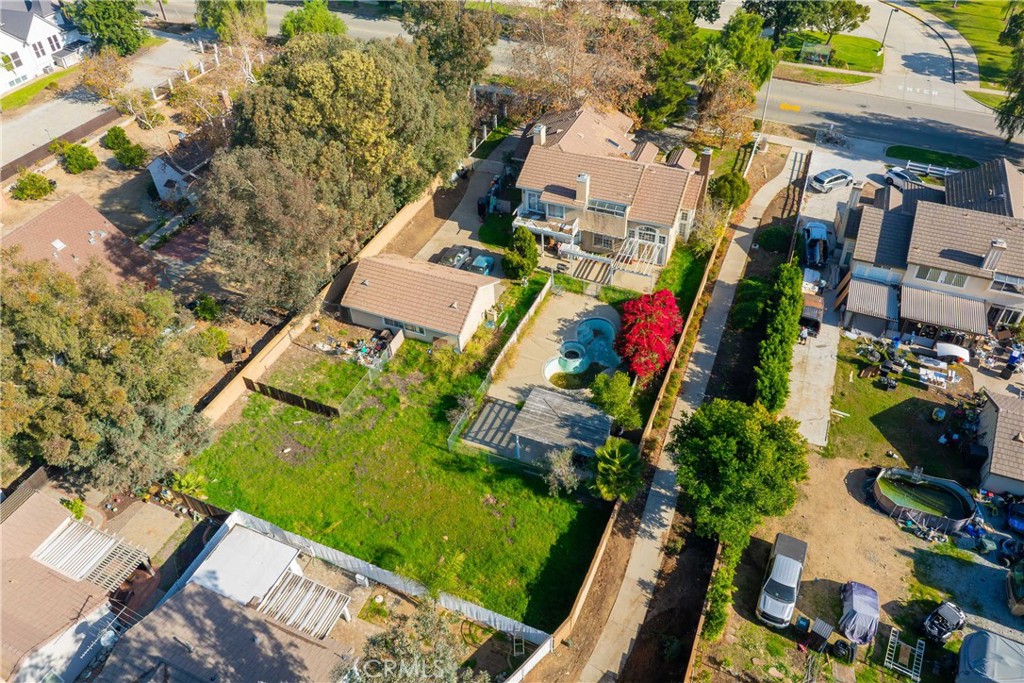 7168 Etiwanda Property Photo 4