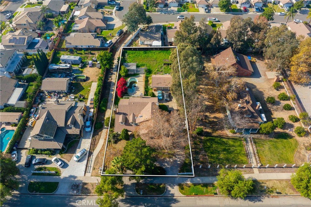 7168 Etiwanda Property Photo 5
