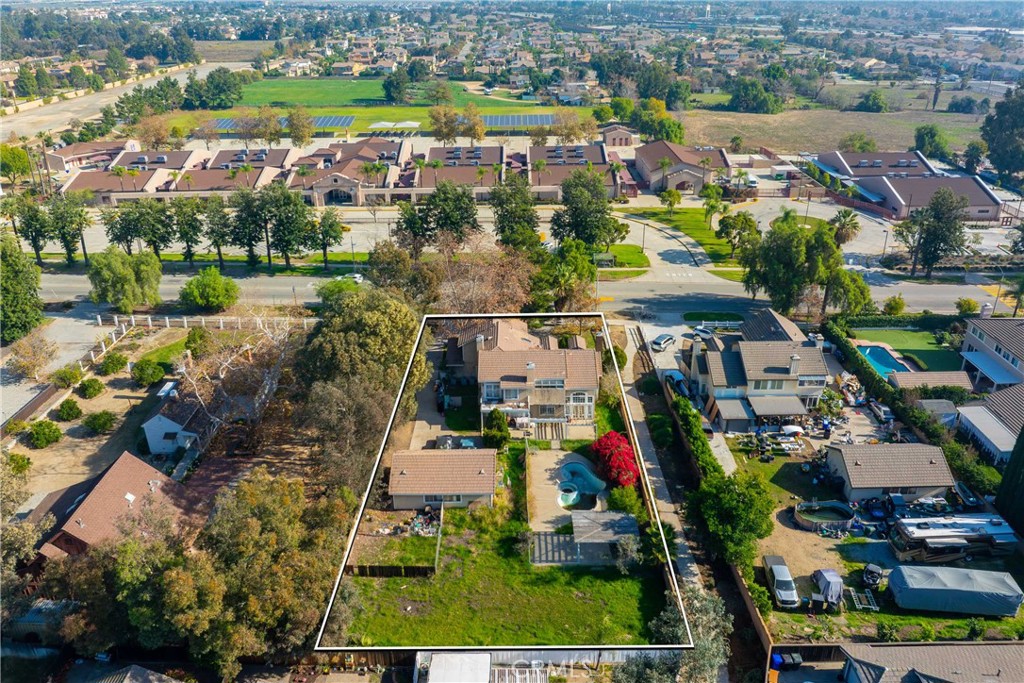 7168 Etiwanda Property Photo 8