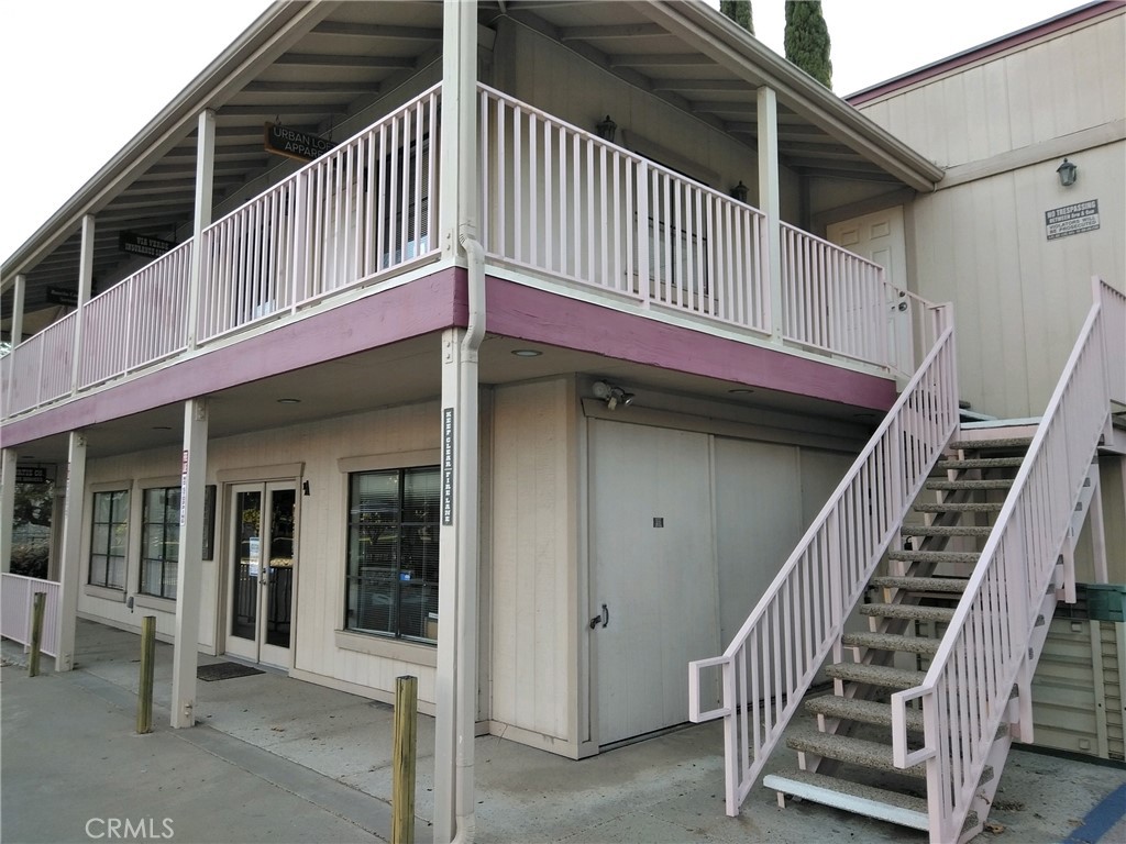 229 #2a W Bonita Property Photo 8