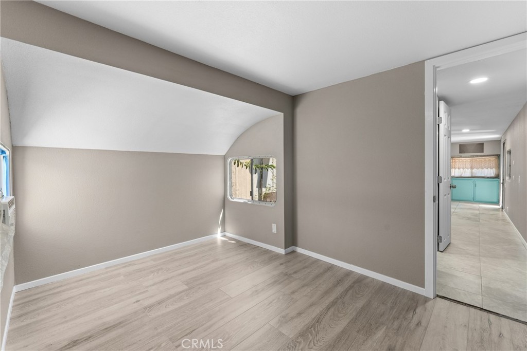 775 E Foothill 14 Property Photo 8