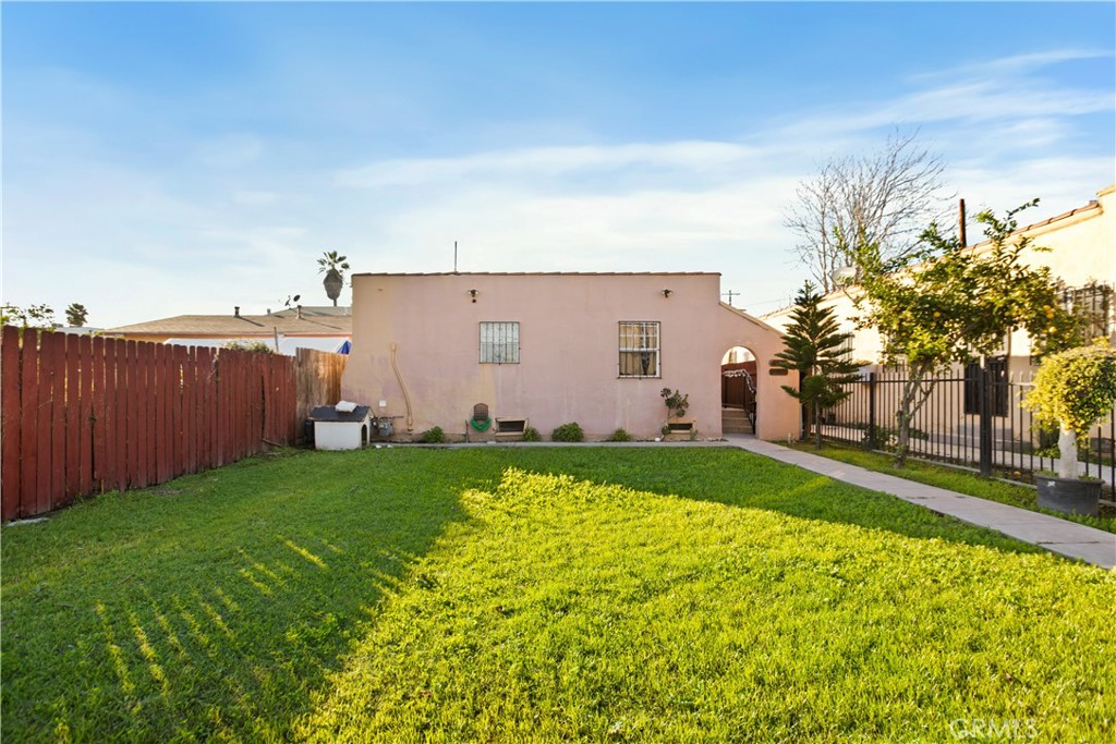 8449 S Main Property Photo 2