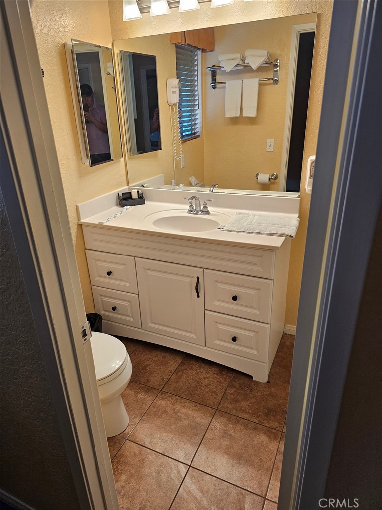 307 Canyon Crest Property Photo 3