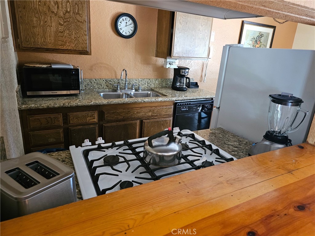 307 Canyon Crest Property Photo 14