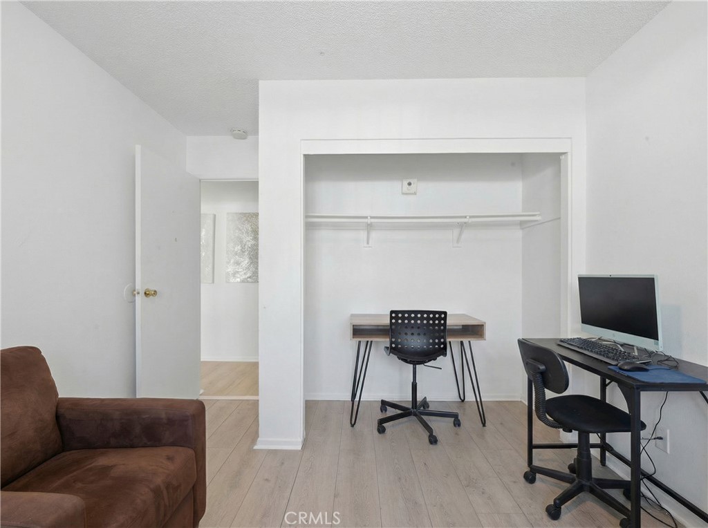 645 W Winchester Property Photo 16
