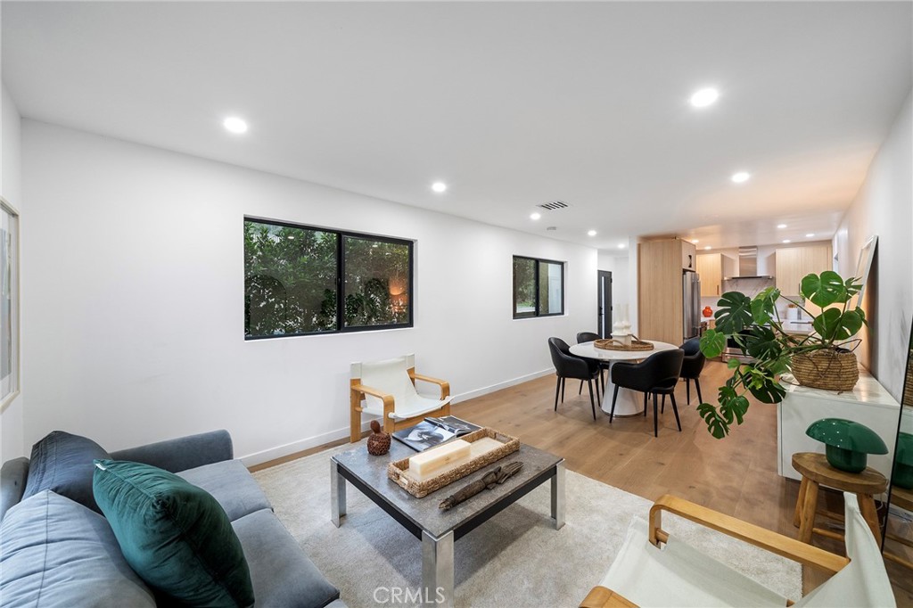 2229 Shoredale Property Photo 14