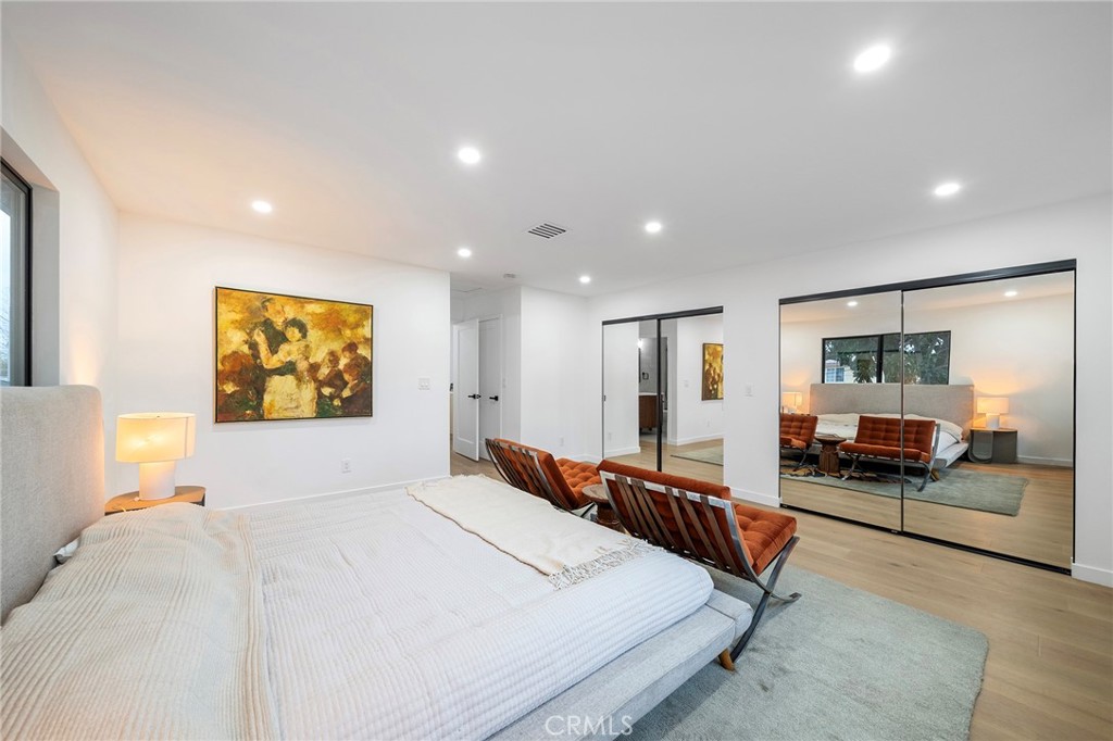 2229 Shoredale Property Photo 22