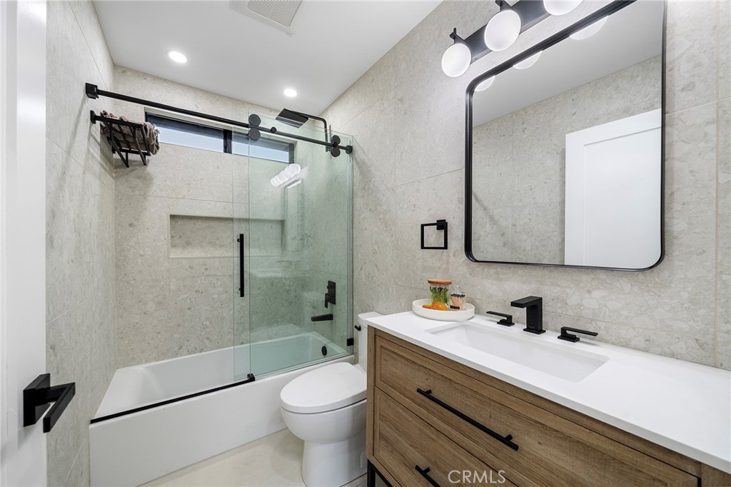 2229 Shoredale Property Photo 28