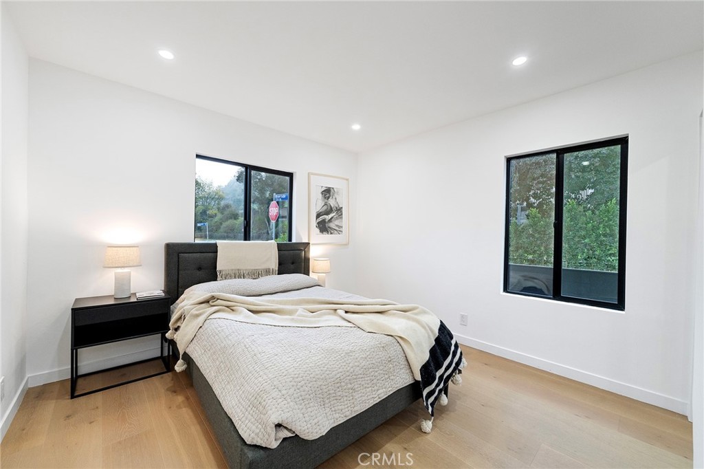 2229 Shoredale Property Photo 40