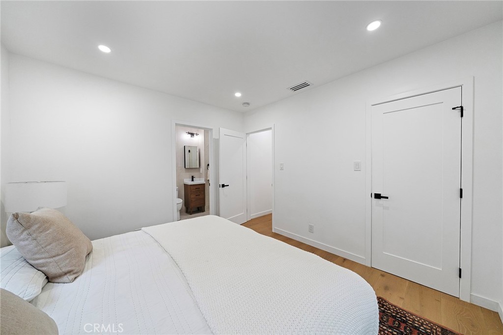 2229 Shoredale Property Photo 45