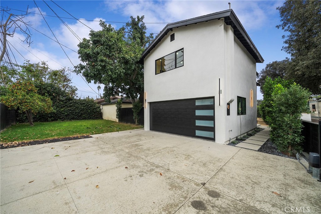 2229 Shoredale Property Photo 57