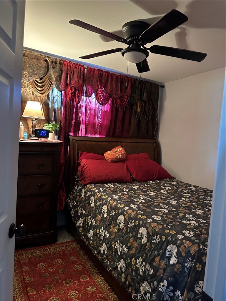 25226 Court Property Photo 4