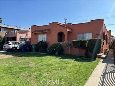 5302 S Manhattan Property Photo 1