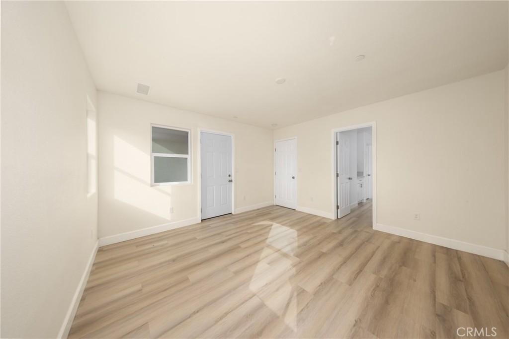 16241 Chestnut Street Property Photo 21