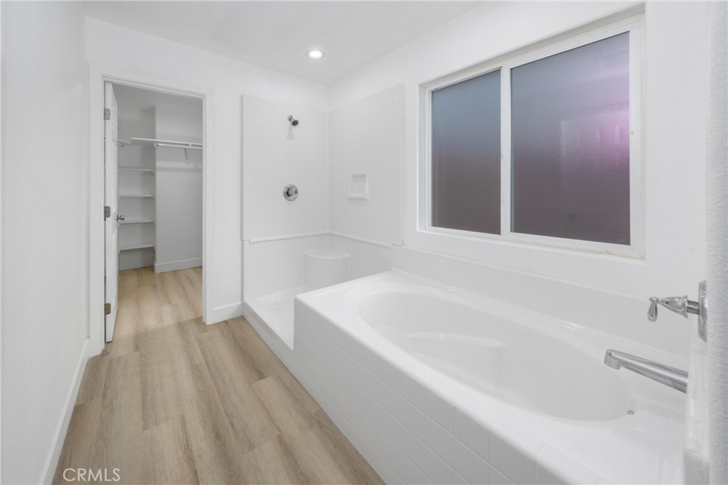 16241 Chestnut Street Property Photo 23