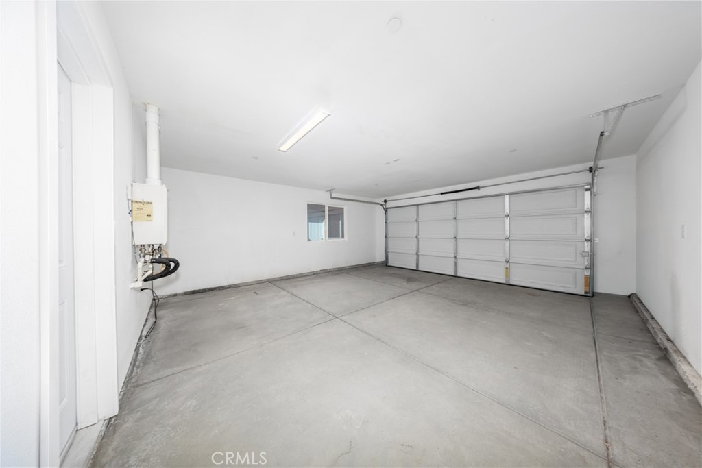 16241 Chestnut Street Property Photo 29