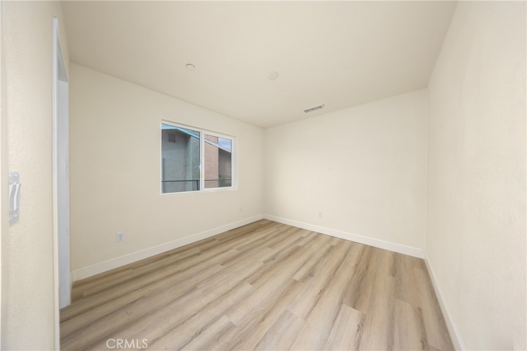 16241 Chestnut Street Property Photo 34