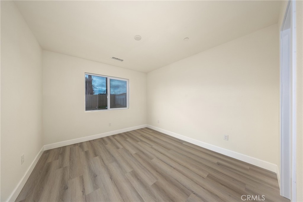 16241 Chestnut Street Property Photo 37