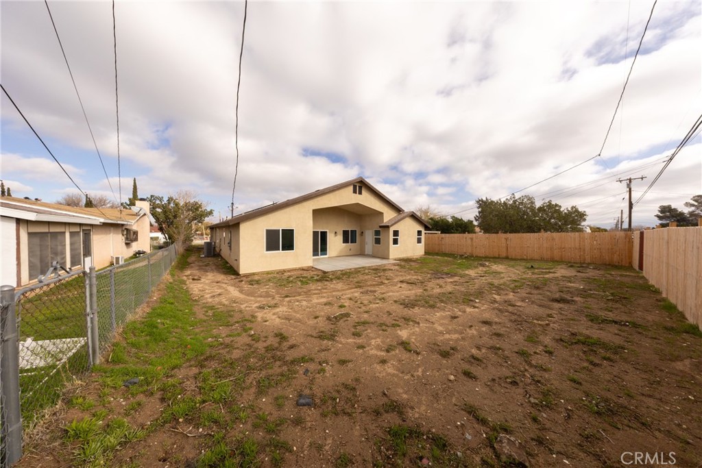 16241 Chestnut Street Property Photo 42