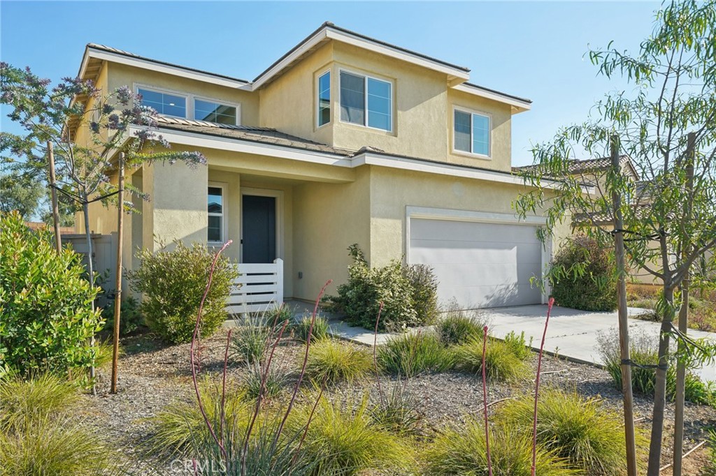 36927 Arezzo Court Property Photo 3