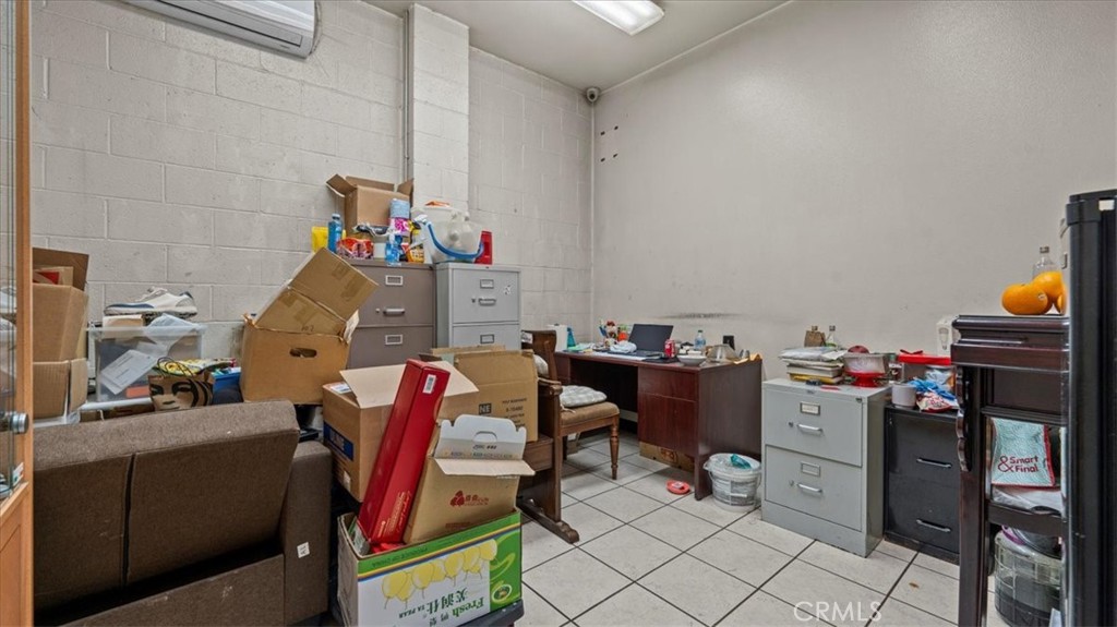 2621 Lee Property Photo 5