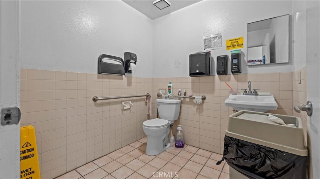 2621 Lee Property Photo 24