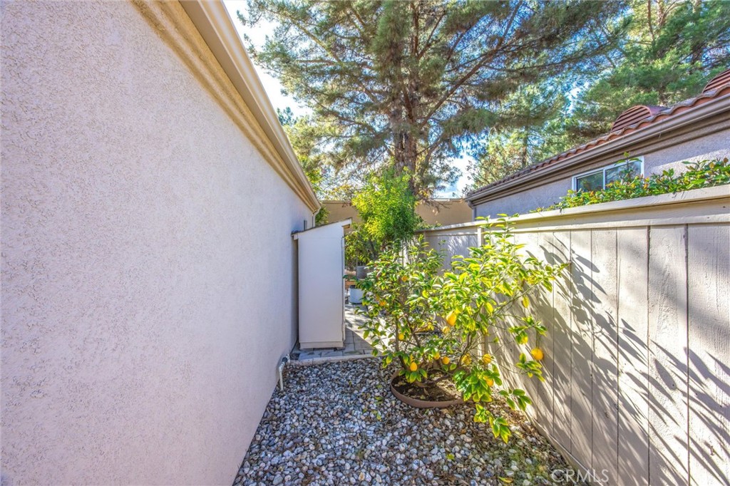 40717 Corte Albara Property Photo 32