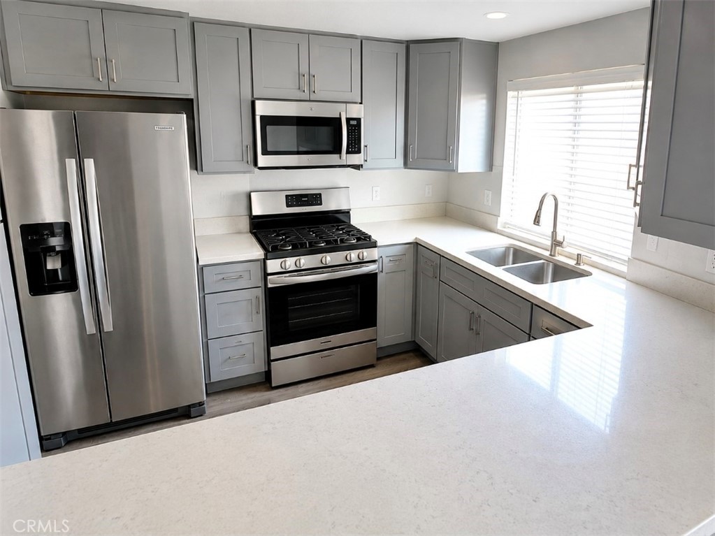 3718 Strawberry Creek Way Property Photo 8