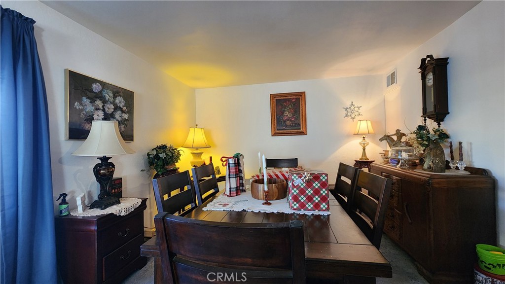 72222 Sunnyvale Property Photo 5