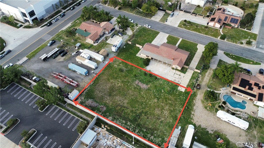 15939 Tyrol Property Photo 5