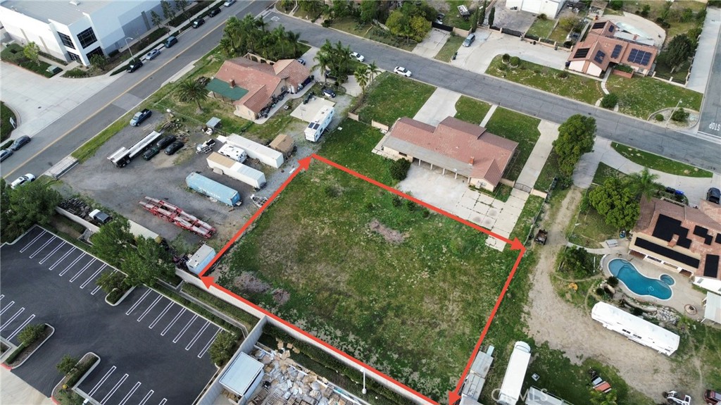15939 Tyrol Property Photo 5