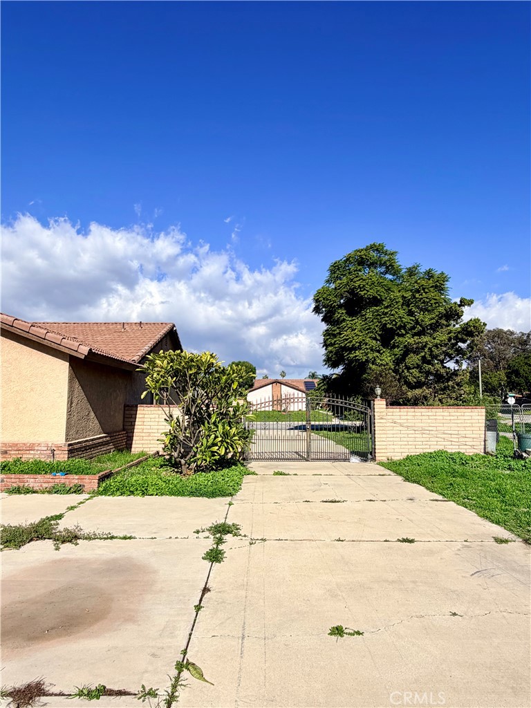 15939 Tyrol Property Photo 9