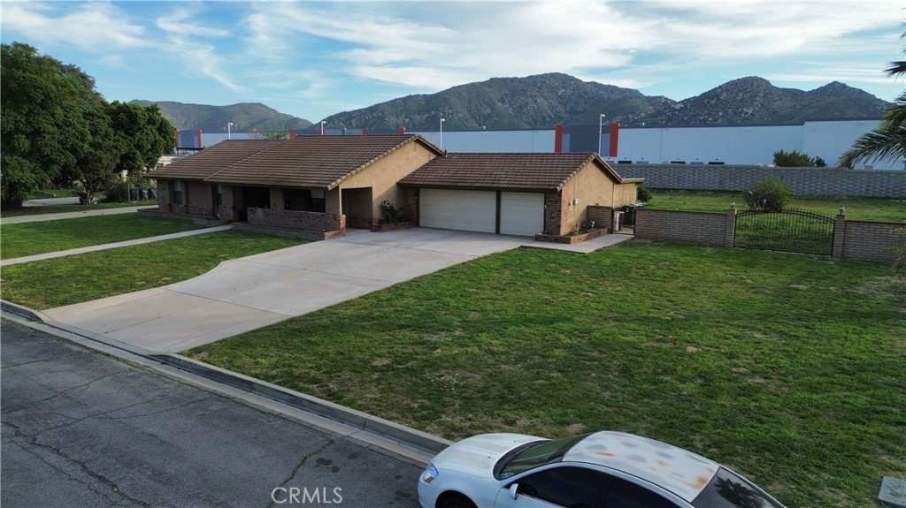 15939 Tyrol Property Photo 10