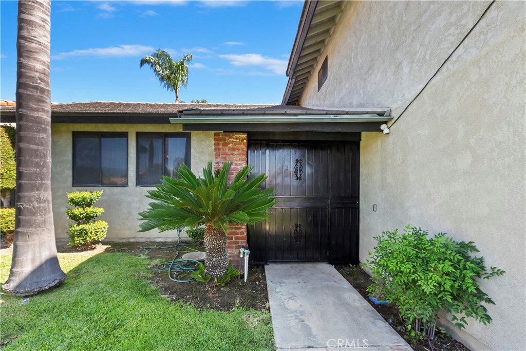7055 Mango Street Property Photo 8