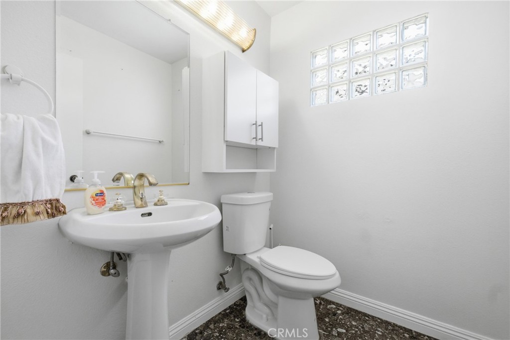 7055 Mango Street Property Photo 21