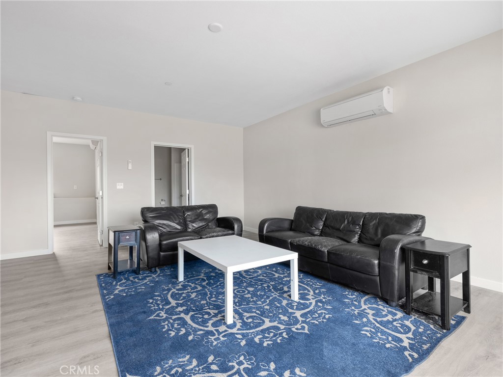 8411 Buckthorn Property Photo 9