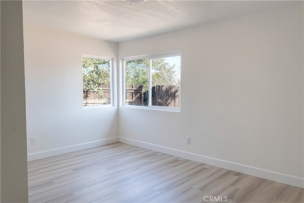17820 Sycamore Street Property Photo 14