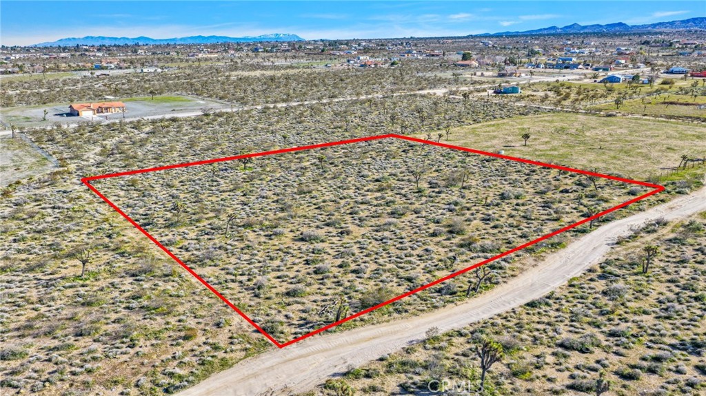 11982 Redwood Road Property Photo 4