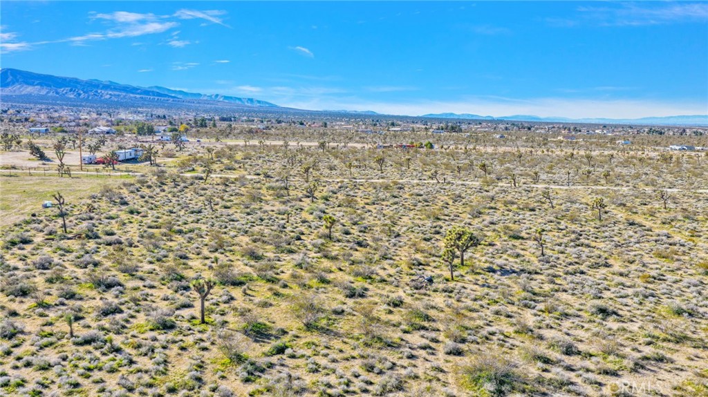 11982 Redwood Road Property Photo 11