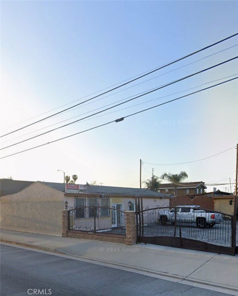13226 Rosecrans Property Photo 16