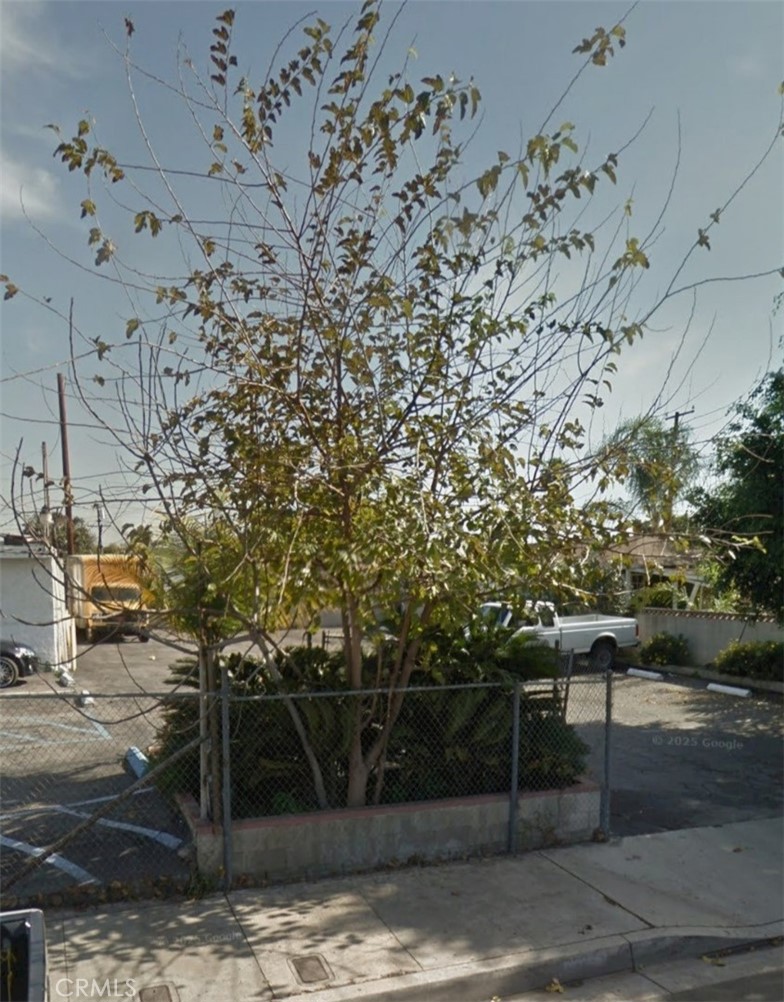 13226 Rosecrans Property Photo 18