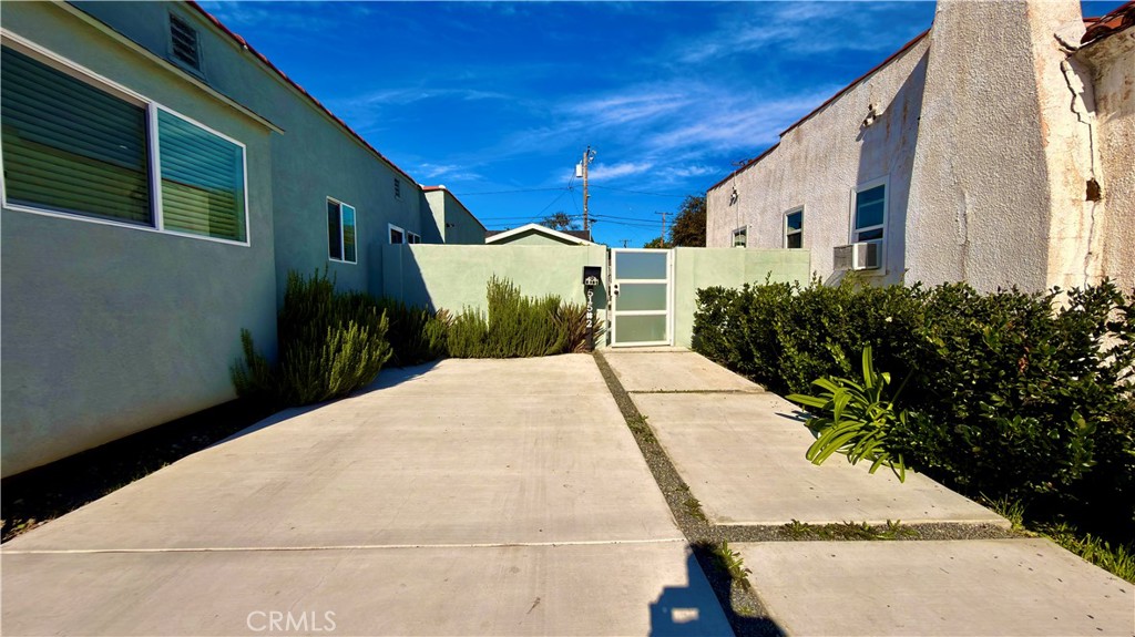 515 Florence 1 Property Photo 6