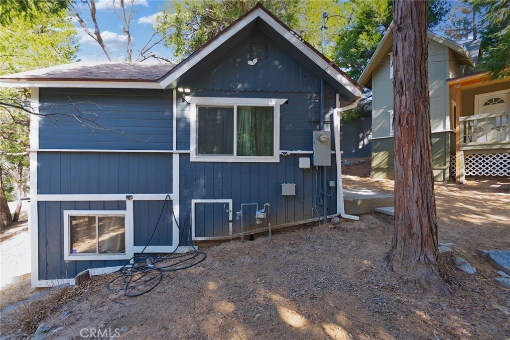 29083 Hook Creek Property Photo 4